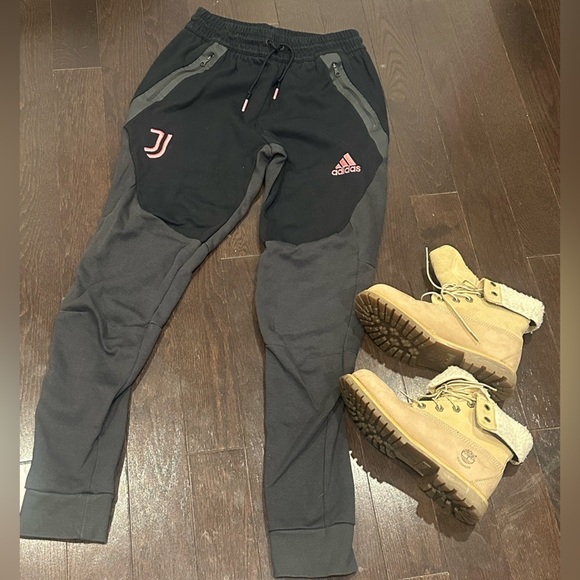 Men’s Adidas Juventus Black Gray Joggers with Pink Details | Size S - Picture 13 of 17